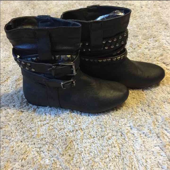 Studded Black Fashion Bootie