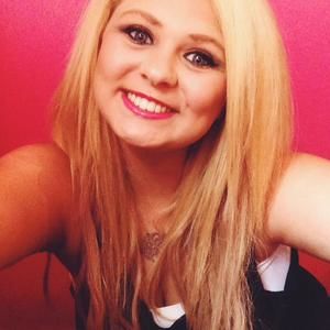 Meet your Posher, Kayla