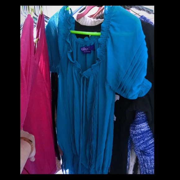 Teal sheer Miley Cyrus top!🎀