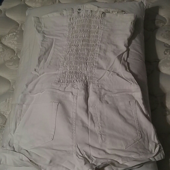 Strapless romper - Picture 3 of 3