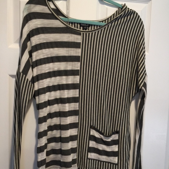 Allen. B knit top - Picture 1 of 3