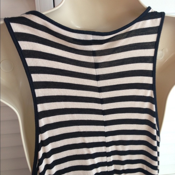 SOLD🎉🎉🎉Race back dress/top - Picture 4 of 4
