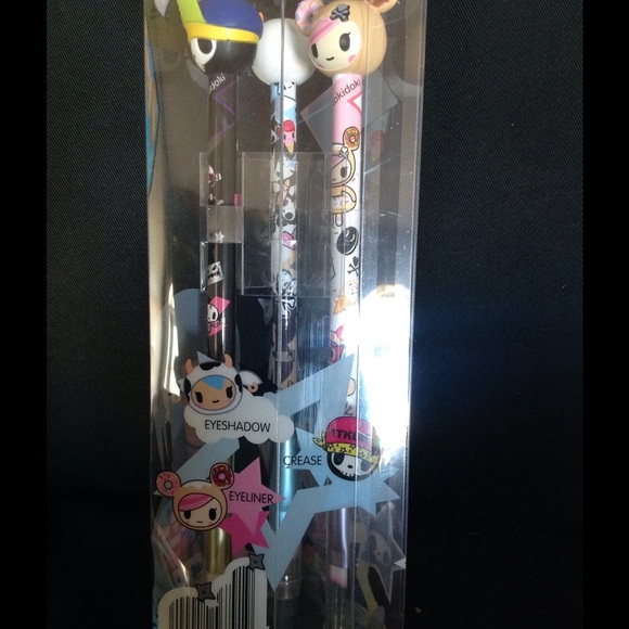 Tokidoki ltd ed pittura brush set NIB
