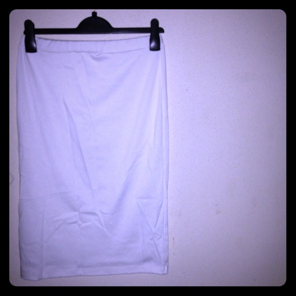White midi skirt