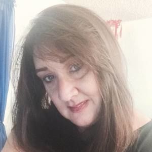 Meet your Posher, Noelle