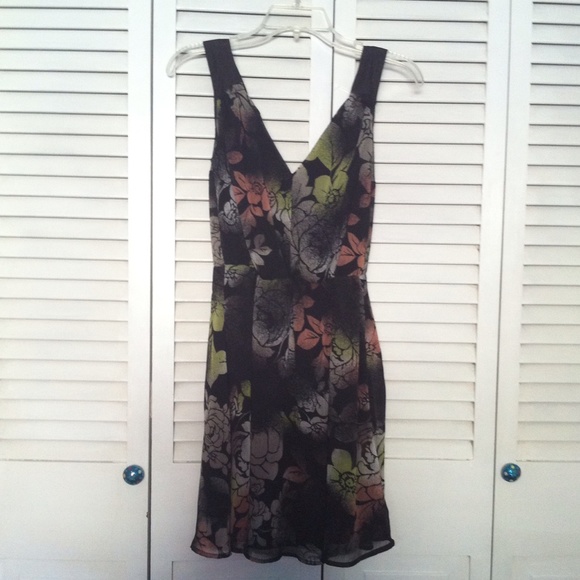 floral polyester dress