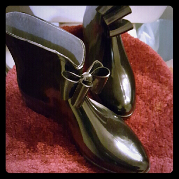 Rainboots