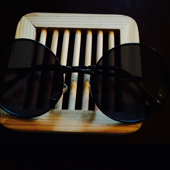 Accessory package - Picture 2 of 4