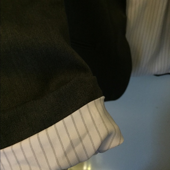Grey blazer - Picture 3 of 4