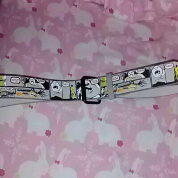 Hot Topic Comic Strip Belt