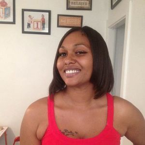 Meet your Posher, Denise