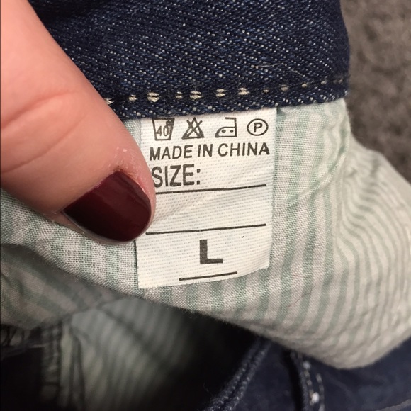 BRAND NEW SHORTS! - Picture 3 of 3