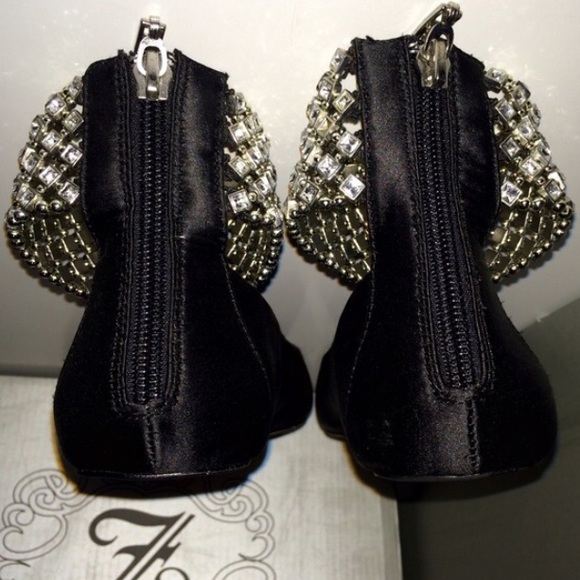 🔆ZigiNy, Zigi Soho, ZigiGirl Crystal Flats Sz.6.5 - Picture 3 of 3