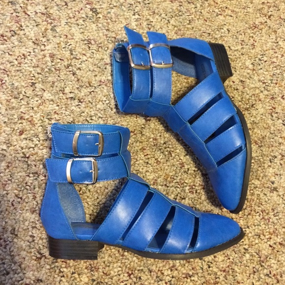 blue buckle/zip sandals