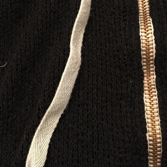Comfy Brandy zip down!! - Picture 4 of 4