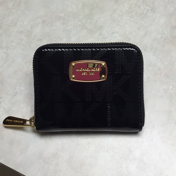 Michael Kors Wallet NWT