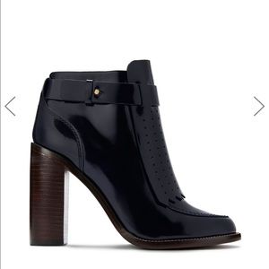 Meet your Posher, Roxanne