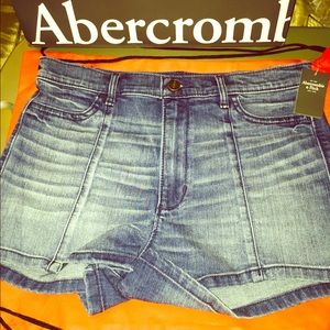 Sale⭐️NEW⭐️Abercrombie & Fitch shorts sz8