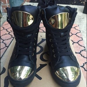 Sneaker Wedges