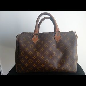 100% authentic LV vintage speedy 30 bag.....