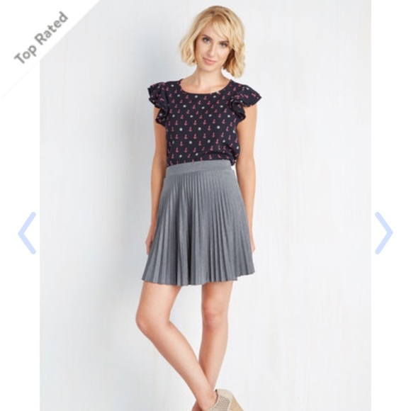 | nwot | grey accordion pleated skirt