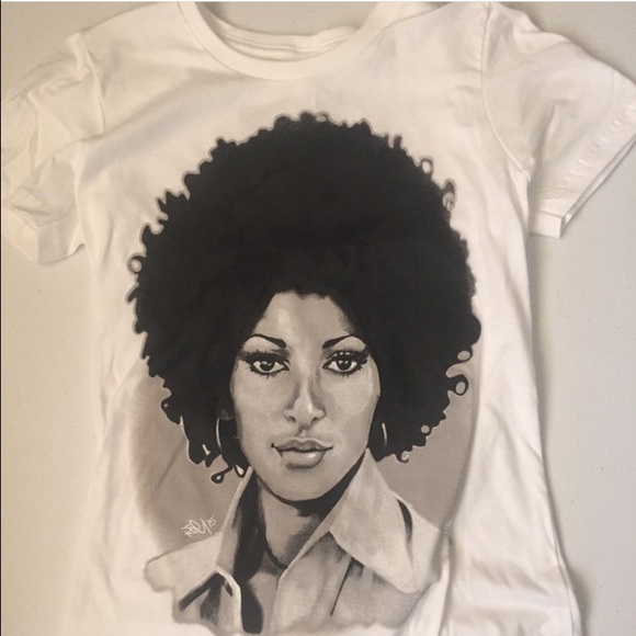 Manic Vanity Pam Grier/Foxy Brown Tee - Picture 3 of 4
