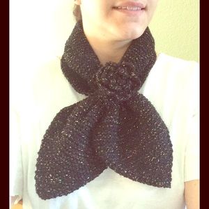 New Cute Black knitted Scarf unique crossed style