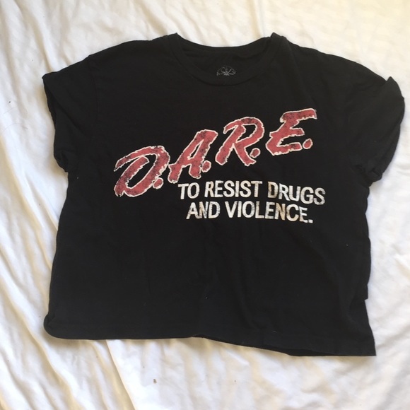 DARE crop top