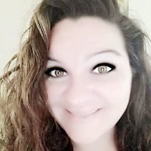 Meet your Posher, Deborah