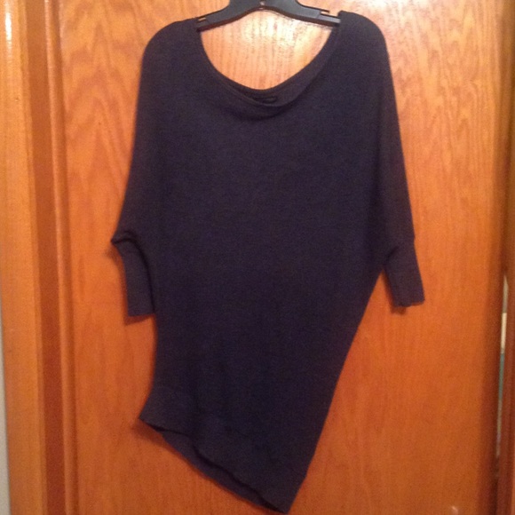 Express Sweaters - NEW ITEM🎉EXPRESS ASYMMETRICAL TUNIC SWEATER