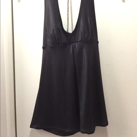 Tops - Picture 3 of 3