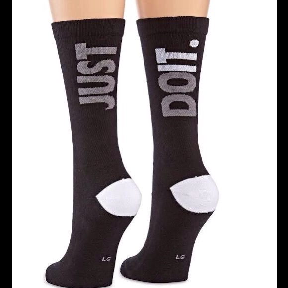 nike just do it crew socks