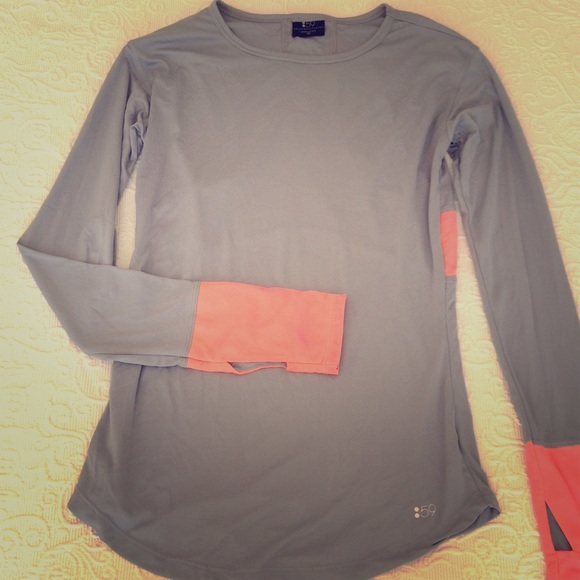 Splits Fiftynine Performance Run Tee