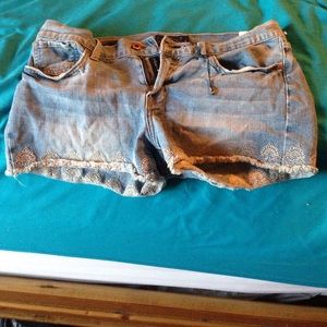 Lucky brand Malibu short 6/28