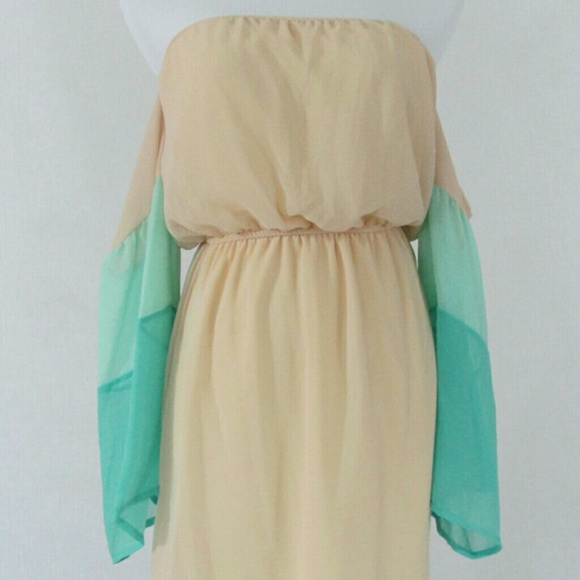 Off the shoulder Dress