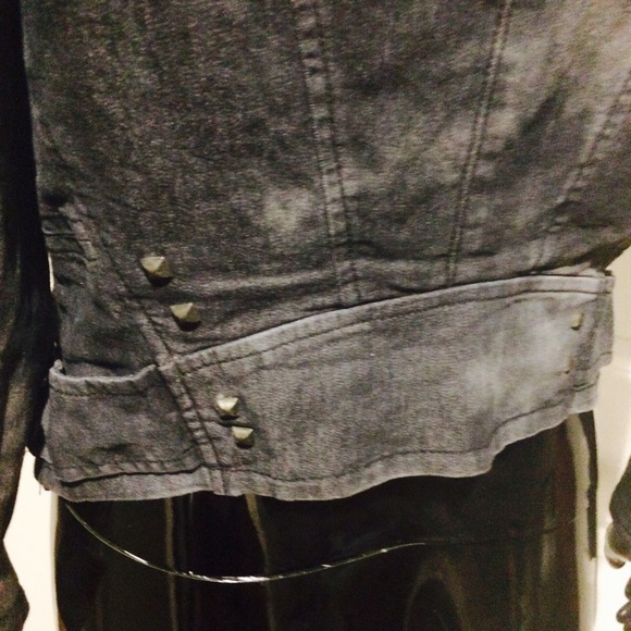 🆕  JACKET - Picture 4 of 4