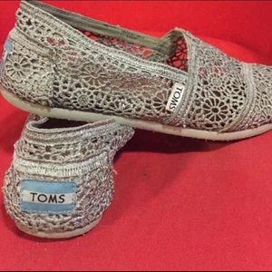 Women's Toms
