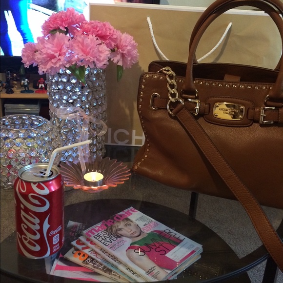 *SOLD on my OFFER UP Account Michael Kors Hamilton