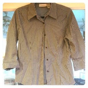 Black and white gingham 3/4 sleeve button up top