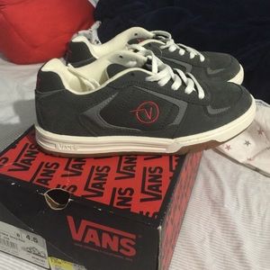 Boys vans