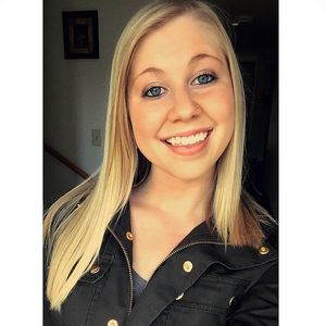 Meet your Posher, Brittany