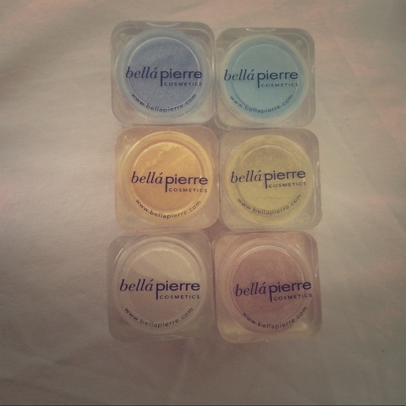 Bellapierre natural makeup /eye shadows