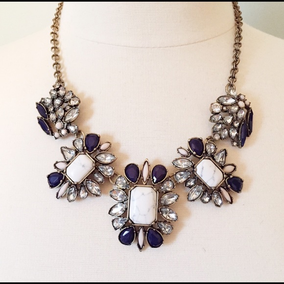 Loft jewel necklace. NWT