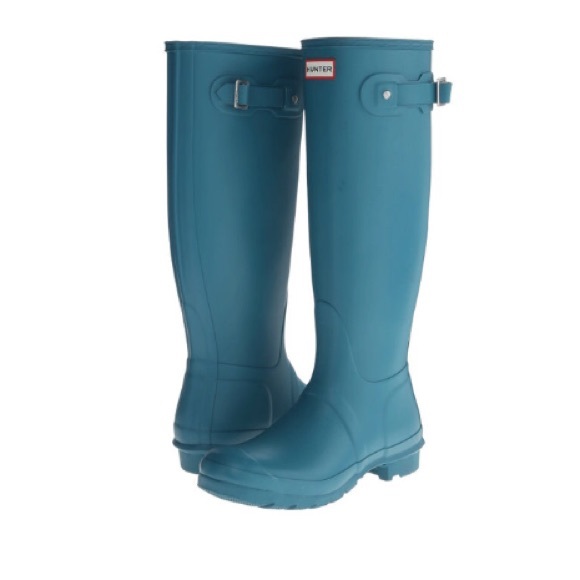 Hunter Shoes - Brand new original Hunter boots in bright peacock!
