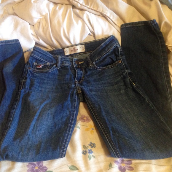 Hollister jeans