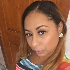 Meet your Posher, Yari