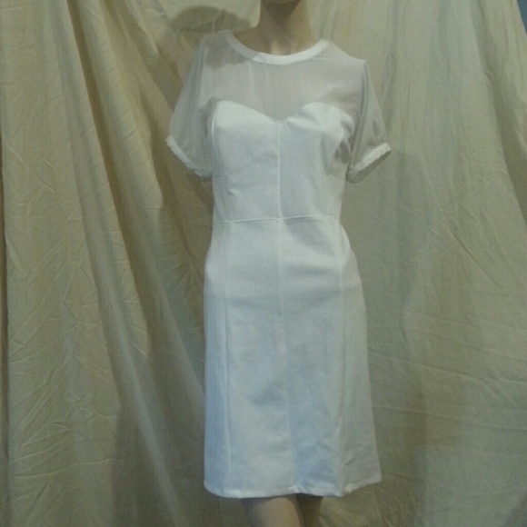 Robbie & Nikki Illusion dress - Picture 2 of 3