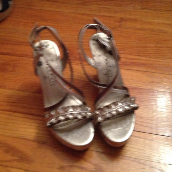 Wedges - Picture 2 of 3