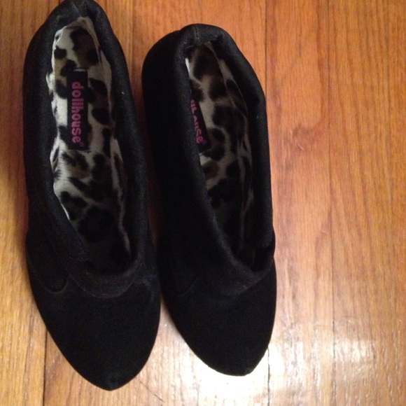 Wedges - Picture 2 of 3