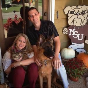 Meet your Posher, Carlye